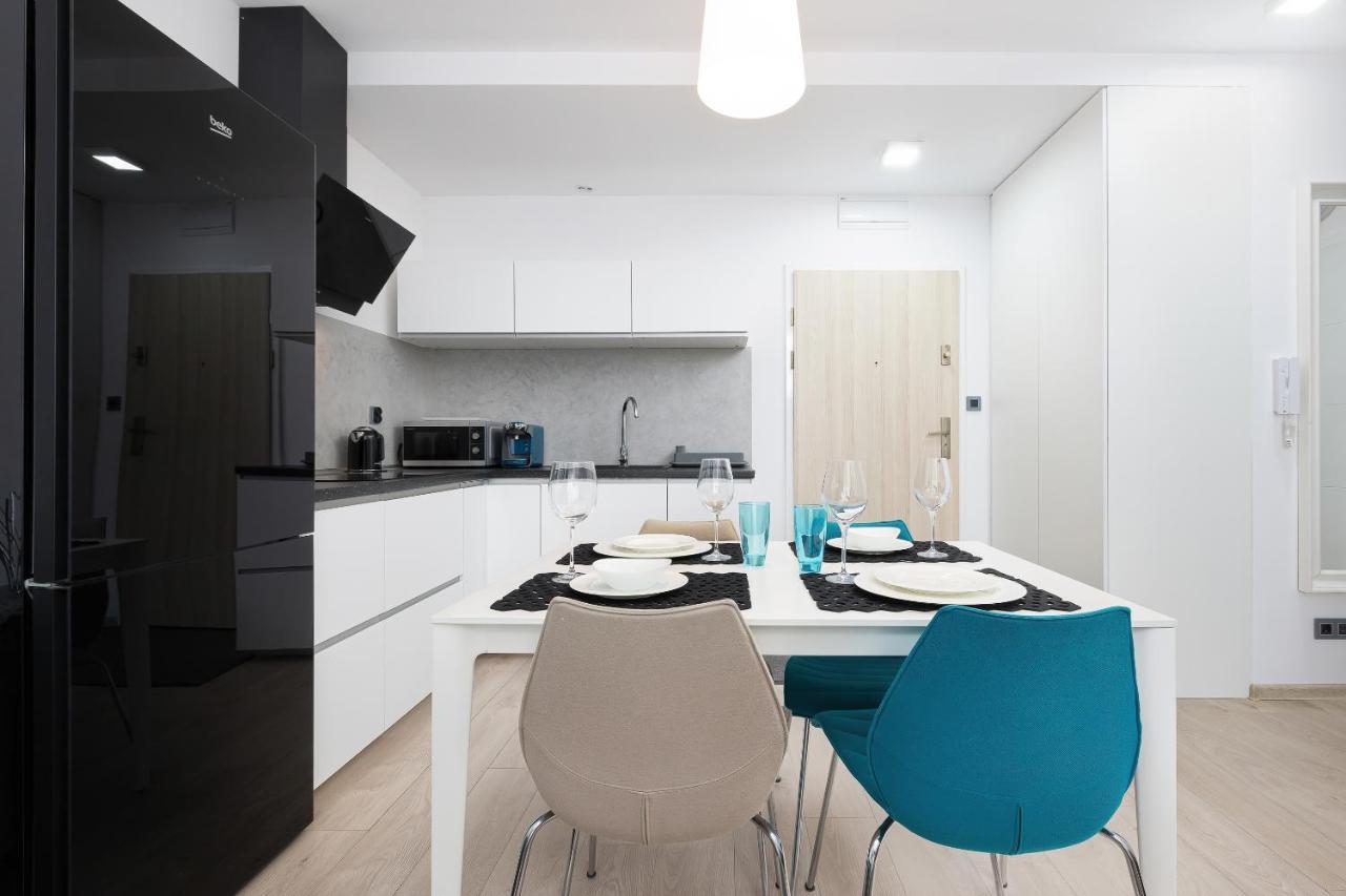 Feniks Apartamenty - Sun Club SPA Kolobrzeg Bagian luar foto