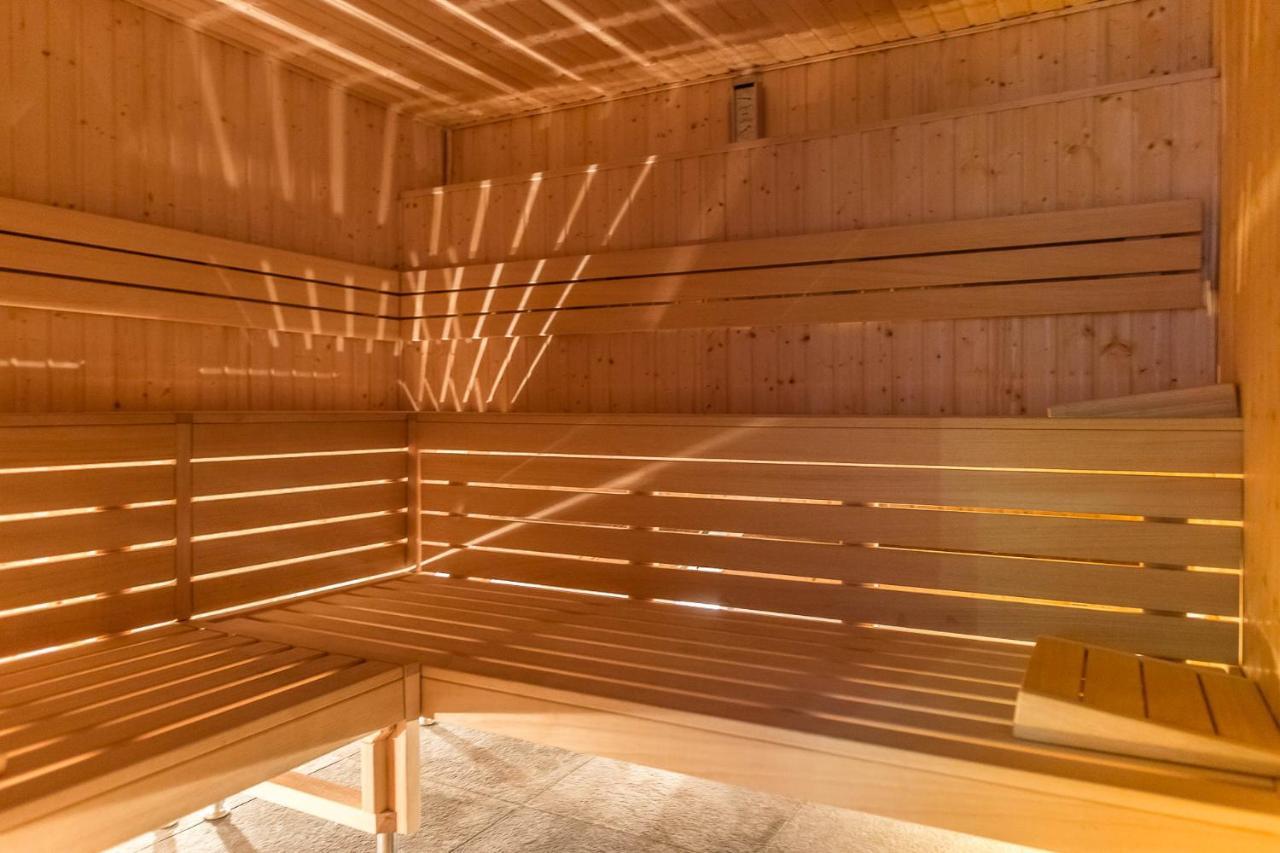 Feniks Apartamenty - Sun Club SPA Kolobrzeg Bagian luar foto