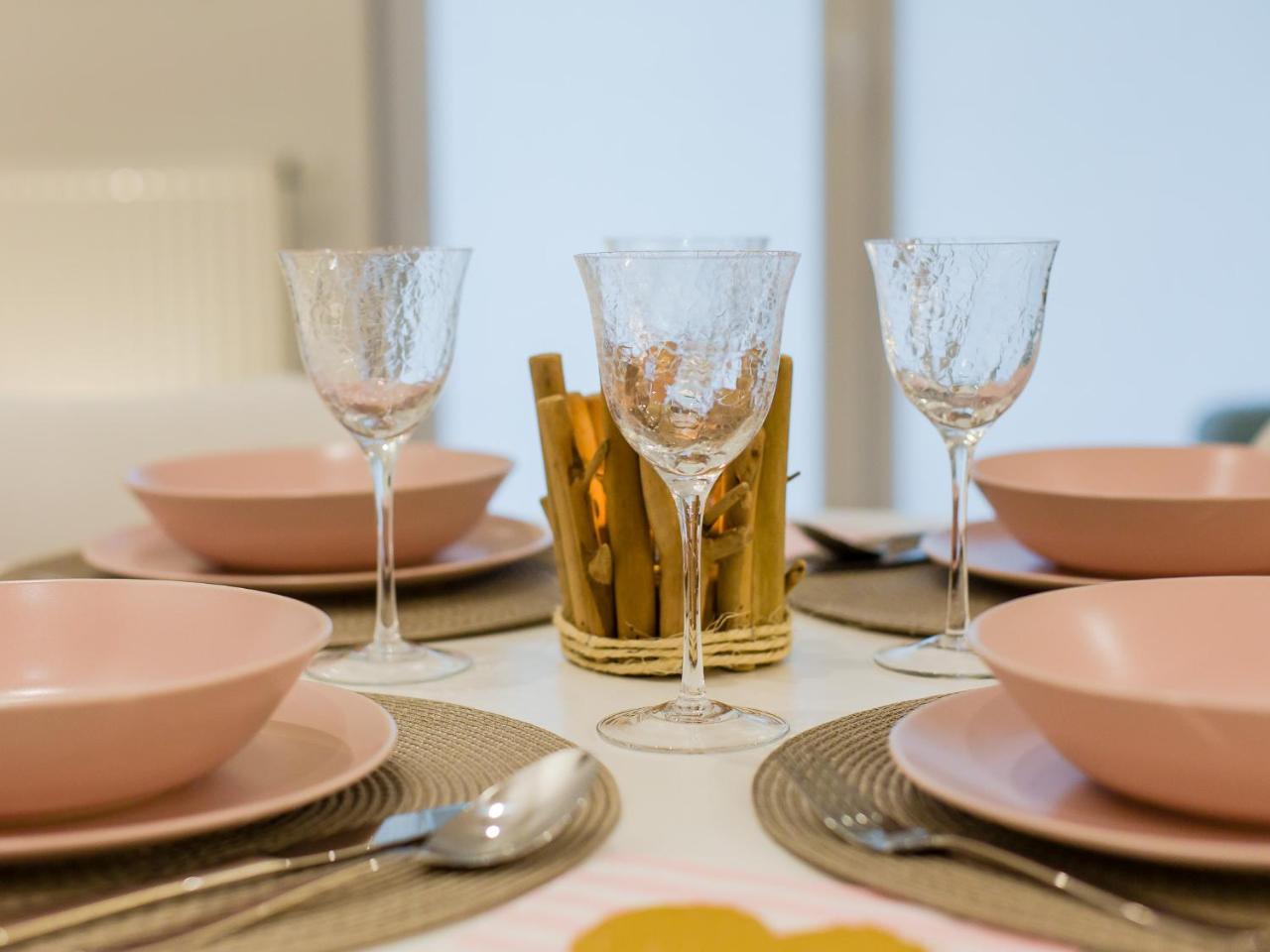 Feniks Apartamenty - Sun Club SPA Kolobrzeg Bagian luar foto