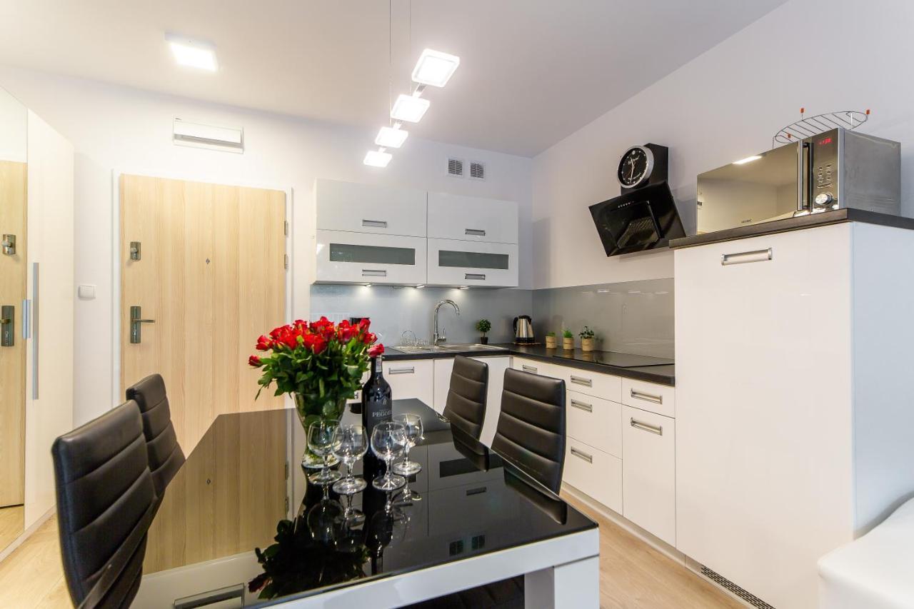 Feniks Apartamenty - Sun Club SPA Kolobrzeg Ruang foto